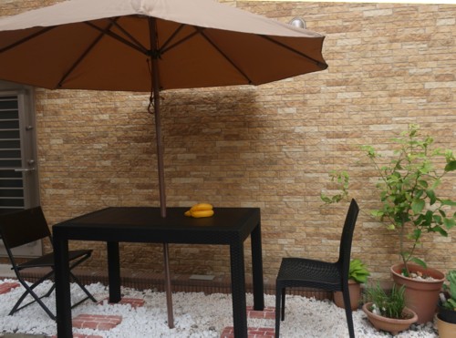 table and parasol062720 (10)