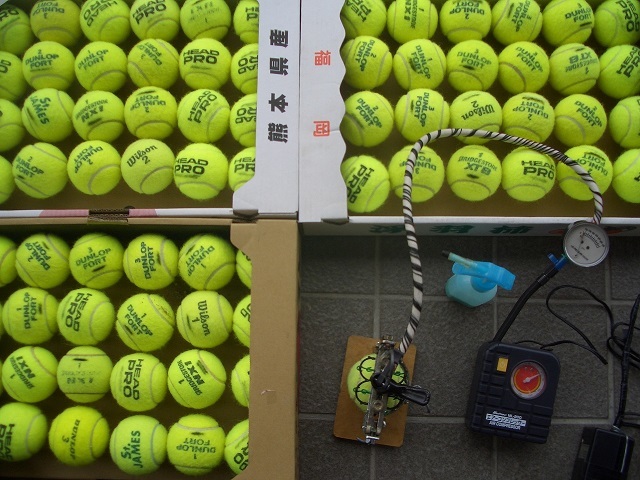硬式テニスボール圧力再生器